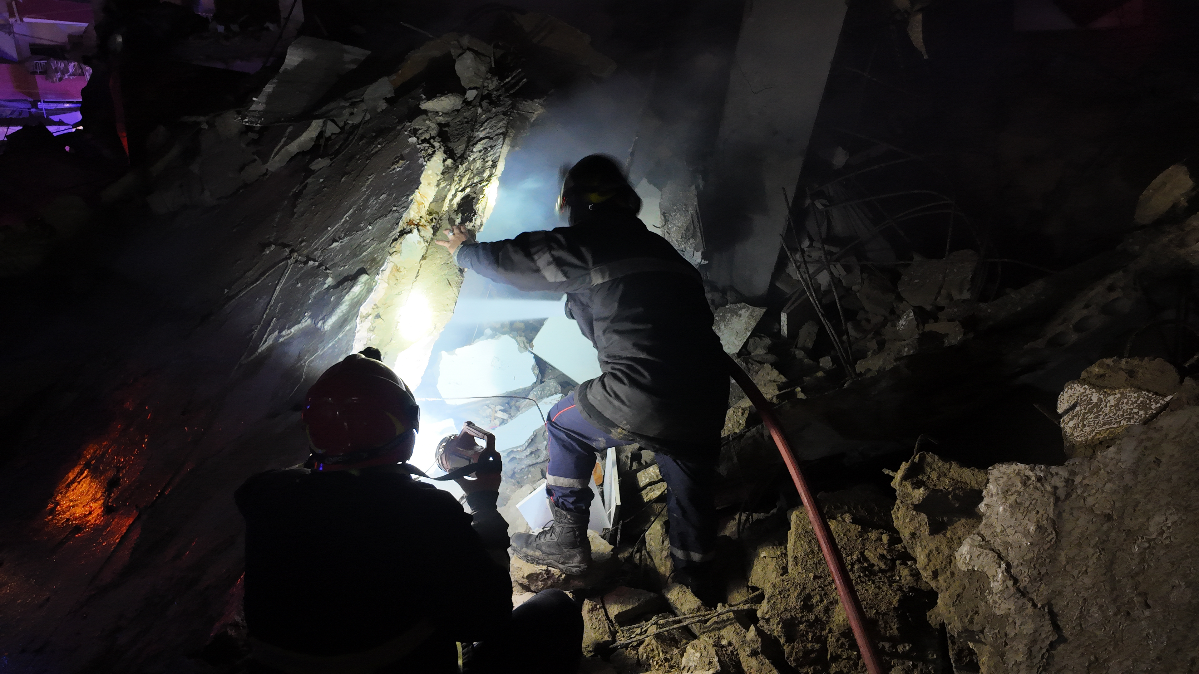 https://newyorkwarcrimes.com/media/pages/israel-s-war-on-lebanese-paramedics-in-the-south/465e255f87-1784207853/p5_ems_2.jpg