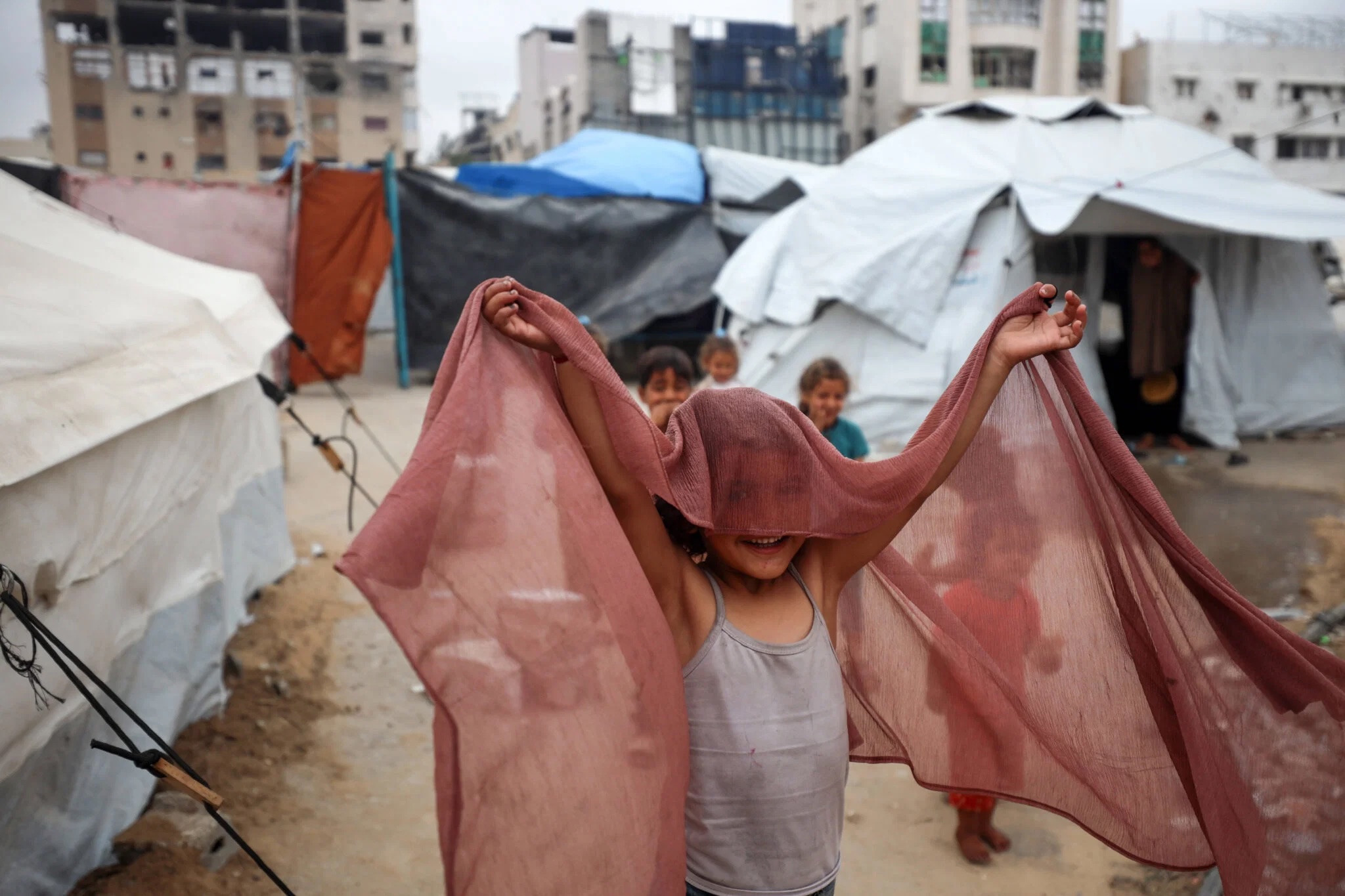 https://newyorkwarcrimes.com/media/pages/making-rent-in-the-time-of-genocide/fc894cdc63-1778011751/tenteconomy_majdifathi.jpeg