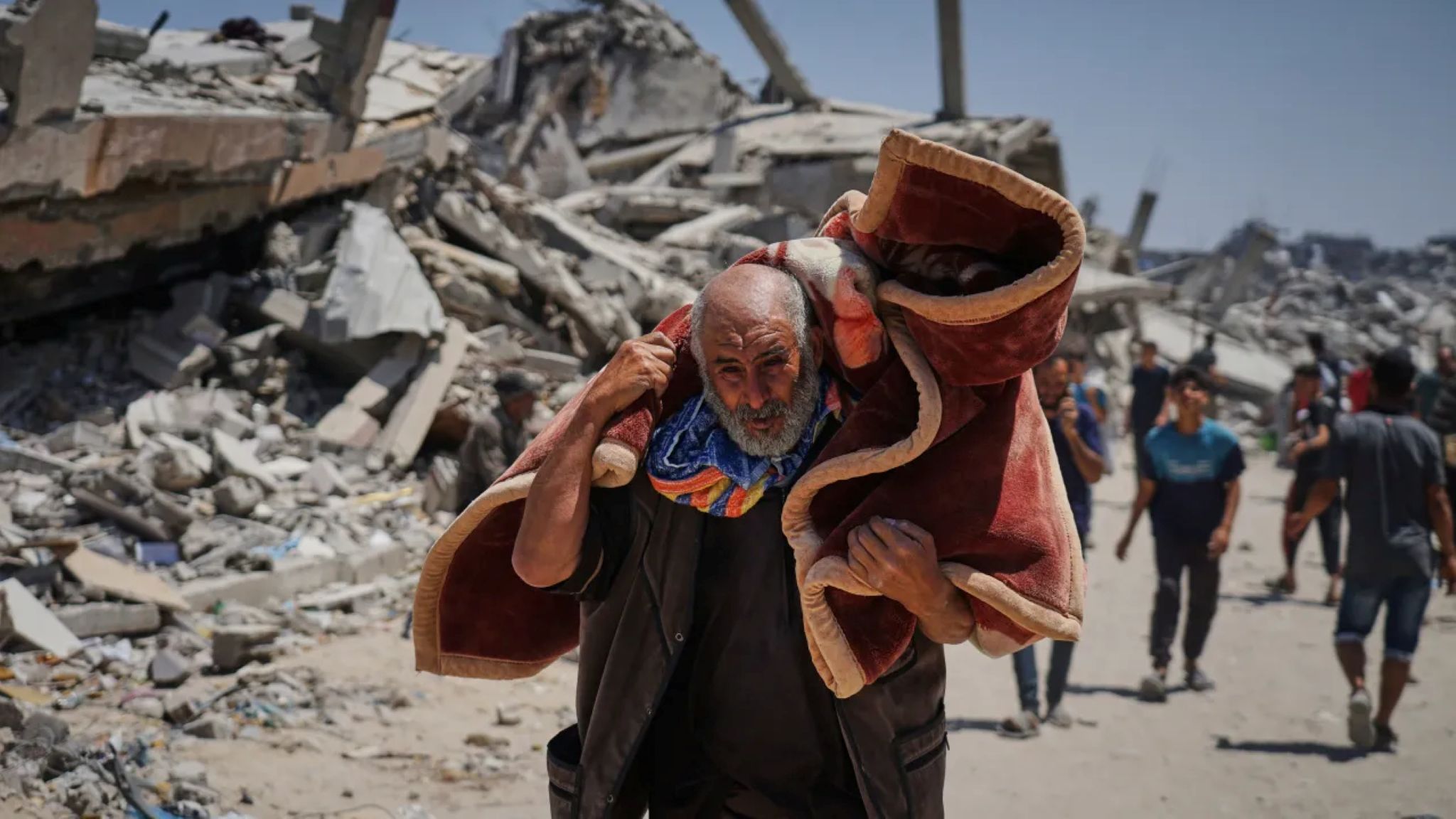 https://newyorkwarcrimes.com/media/pages/the-land-remembered-them/086934b412-1751639090/2_rafah-return.jpg